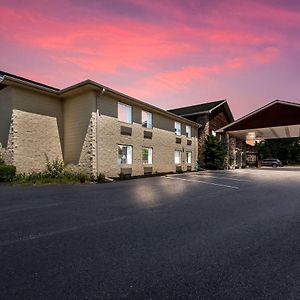 Surestay Plus Hotel By Best Western Berkeley Springs